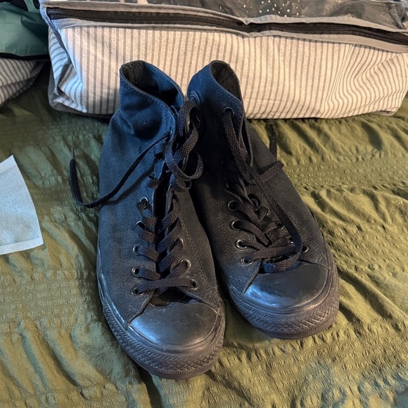 Converse All Black Canvas High-Tops - Picture 4 of 6